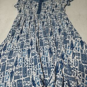 Blue and White Graphic Print Dress